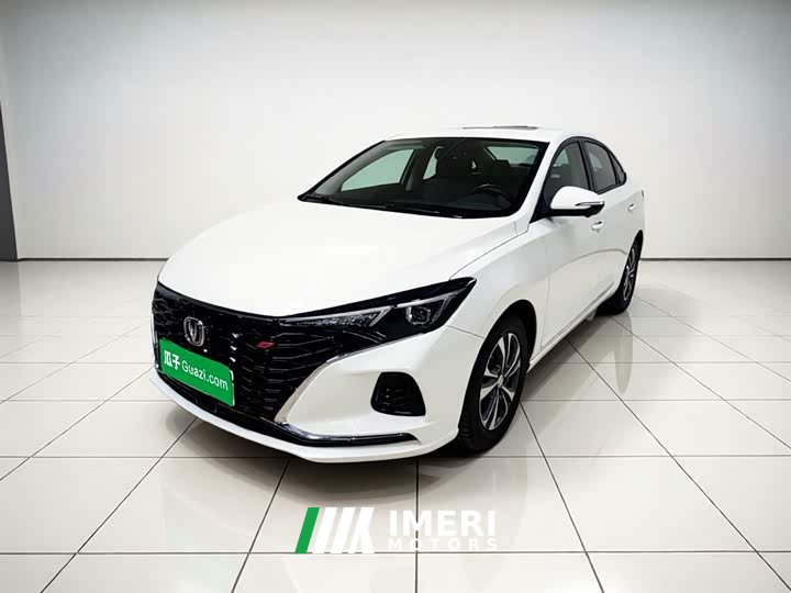 Lynk & Co Eado PLUS Blue Whale NE 1.4T GDI DCT Premium - автомобиль из Китая