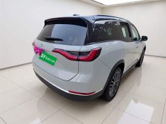 NIO ES8 100kWh seven-seater version - фото 4