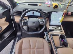 NIO ES8 100kWh seven-seater version - фото 6