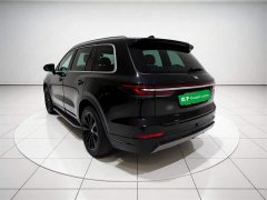 Li Auto Ideal ONE 2020 extended range 6-seater version - фото 4