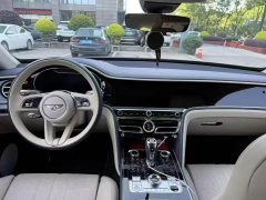 Bentley Flying Spur V8 Edition 8 - фото 4