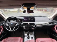 BMW 5 Series 525Li M Sports Package - фото 11