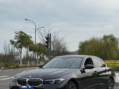 BMW 3 Series 325Li M Sports Package - фото 3