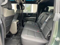 Hummer EV pure electric version - фото 14