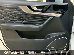 Hongqi HS5 facelift 2.0T Zhilian Qixiang four-wheel drive version - фото 8