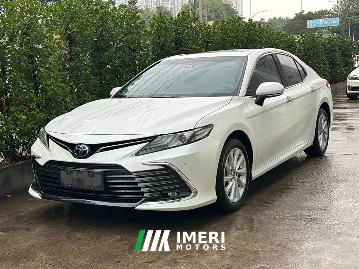 Toyota Camry 2021 2.5G Deluxe Edition - автомобиль из Китая