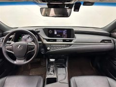 Lexus ES 2020 300h Excellence Edition - фото 10