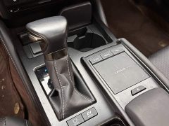 Lexus ES 2020 300h Excellence Edition - фото 15
