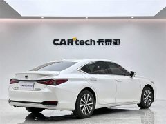 Lexus ES 2020 300h Excellence Edition - фото 5