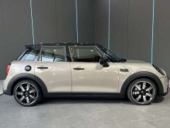 MINI 2.0T COOPER S Artist Five-Door Edition - фото 5