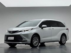 Toyota SIENNA 2.5L hybrid four-wheel drive premium version - фото 1