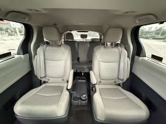 Toyota SIENNA 2021 2.5L Hybrid Comfort Edition - фото 13