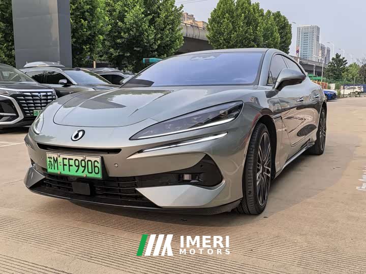 Denza Z9GT 1100 four-wheel drive Ultra version - автомобиль из Китая