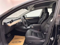 Tesla Model 3 rear-wheel drive version - фото 8