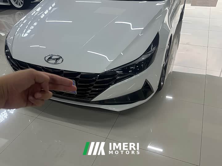 Lexus Elantra 1.5L CVT LUX Premium Edition - автомобиль из Китая