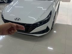 Lexus Elantra 1.5L CVT LUX Premium Edition - фото 1