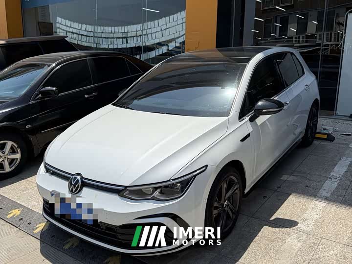 Volkswagen Golf 280TSI DSG R-Line - автомобиль из Китая