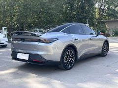 Lynk & Co JiFox Alpha S5 708MAX 200kW - фото 4