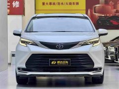Toyota SIENNA 2.5L Hybrid Comfort Edition - фото 3