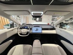 Zeekr X 2025 five-seater long-range version - фото 13