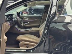 Mercedes-Benz E-Class New Energy E 350 e L plug-in hybrid sedan - фото 6