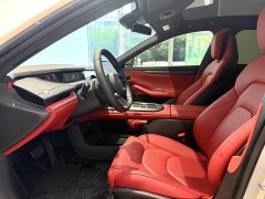 Xiaomi SU7 rear-wheel drive long-range smart driving version - фото 11