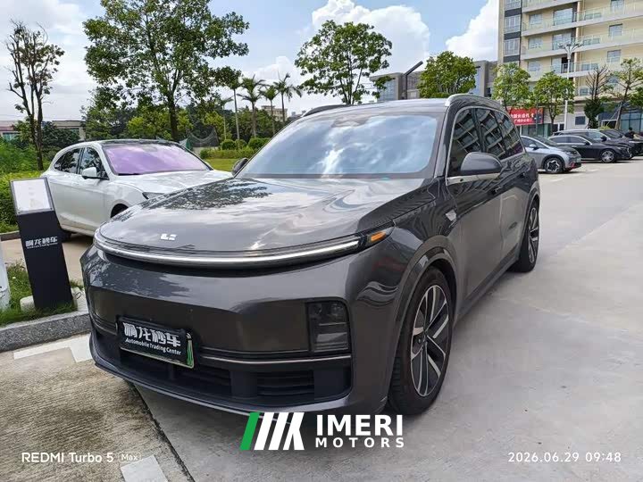Li Auto Ideal L9 Pro - автомобиль из Китая