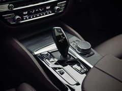 BMW 5 Series 2021 530Li Executive Luxury Package - фото 7