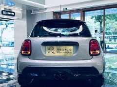 MINI 2022 2.0T COOPER S Artist - фото 6