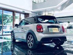 MINI 2022 2.0T COOPER S Artist - фото 8