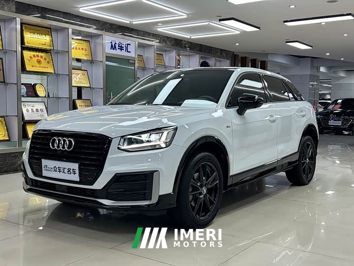 Audi Q2L 35 TFSI aggressive dynamic - автомобиль из Китая