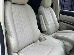 Buick GL8 land business class premium type - фото 11