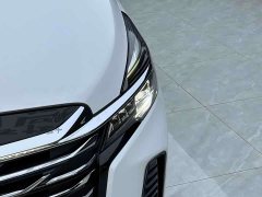 Buick GL8 land business class premium type - фото 4