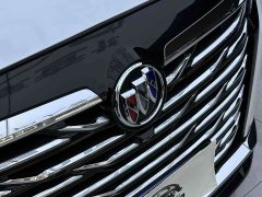 Buick GL8 land business class premium type - фото 7