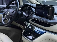 Buick GL8 land business class premium type - фото 8