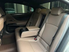 Lexus ES 200 Excellence Edition - фото 15