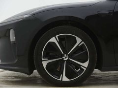 NIO ET5T 75kWh Touring - фото 7