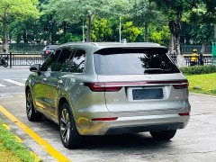 Li Auto ONE 2021 Extended-Range 6-Seater - фото 6