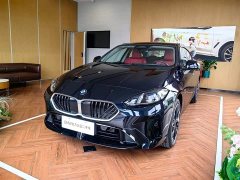BMW 2 Series 225L M Sports Package - фото 1