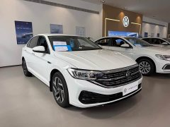 Volkswagen Sagitar 300TSI DSG Excellence Edition - фото 3