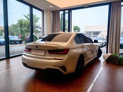 BMW 3 Series 325Li M Sports Night Package - фото 4