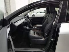 Tesla Model Y rear-wheel drive version - фото 10
