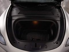 Tesla Model Y rear-wheel drive version - фото 6