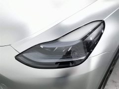 Tesla Model Y rear-wheel drive version - фото 7