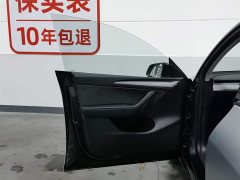 Tesla Model Y rear-wheel drive version - фото 8