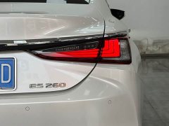 Lexus ES 260 Luxury - фото 18
