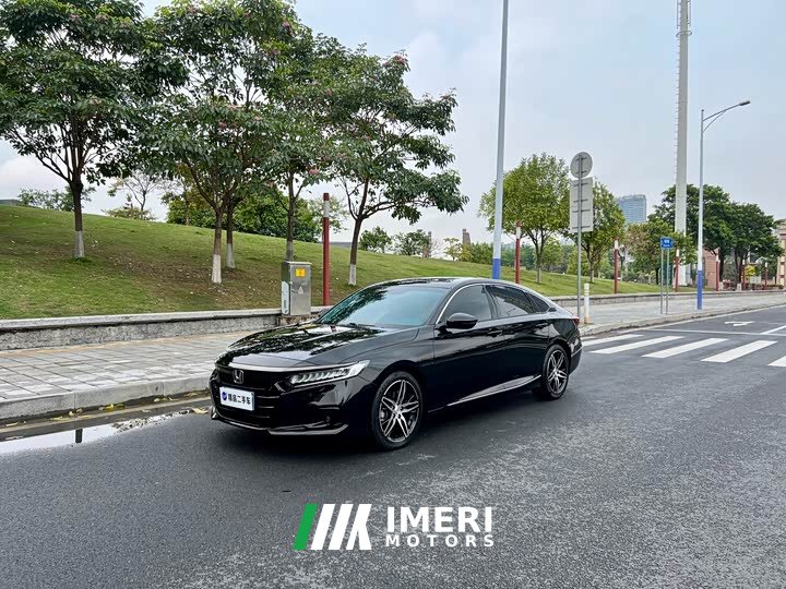 Honda Accord 2022 260TURBO Magic Night Premium Edition - автомобиль из Китая