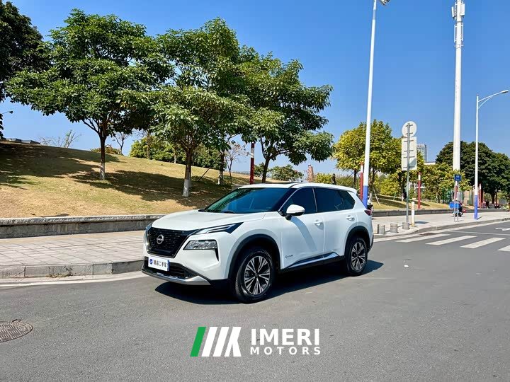 Nissan X-Trail 2023 e-POWER AWD Luxury - автомобиль из Китая