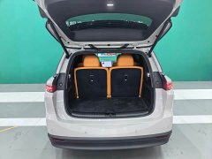 Li Auto Ideal i8 Standard Edition - фото 8