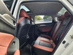 Lynk & Co EADO Enjoy Edition PLUS Blue Whale NE 1.4T GDI DCT Premium Edition - фото 8